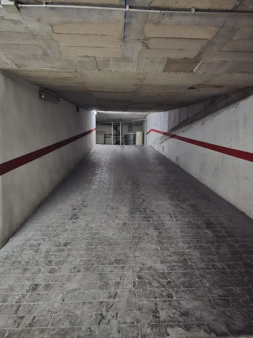 Parkplatz von Wohnung zum Verkauf in Murcia mit Klimaanlage und Balkon