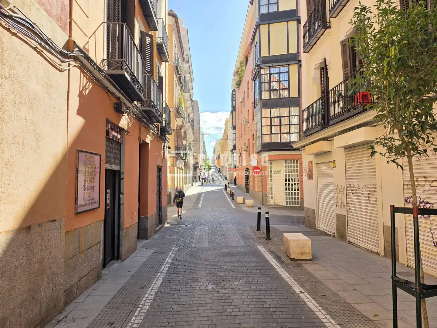 Vista exterior de Estudio en venta en  Madrid Capital con Aire acondicionado, Amueblado y Alarma