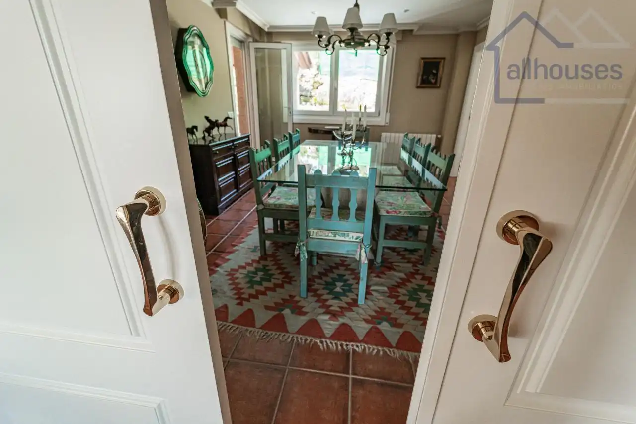 Detached house with pool for sale in Oia, imagen 48