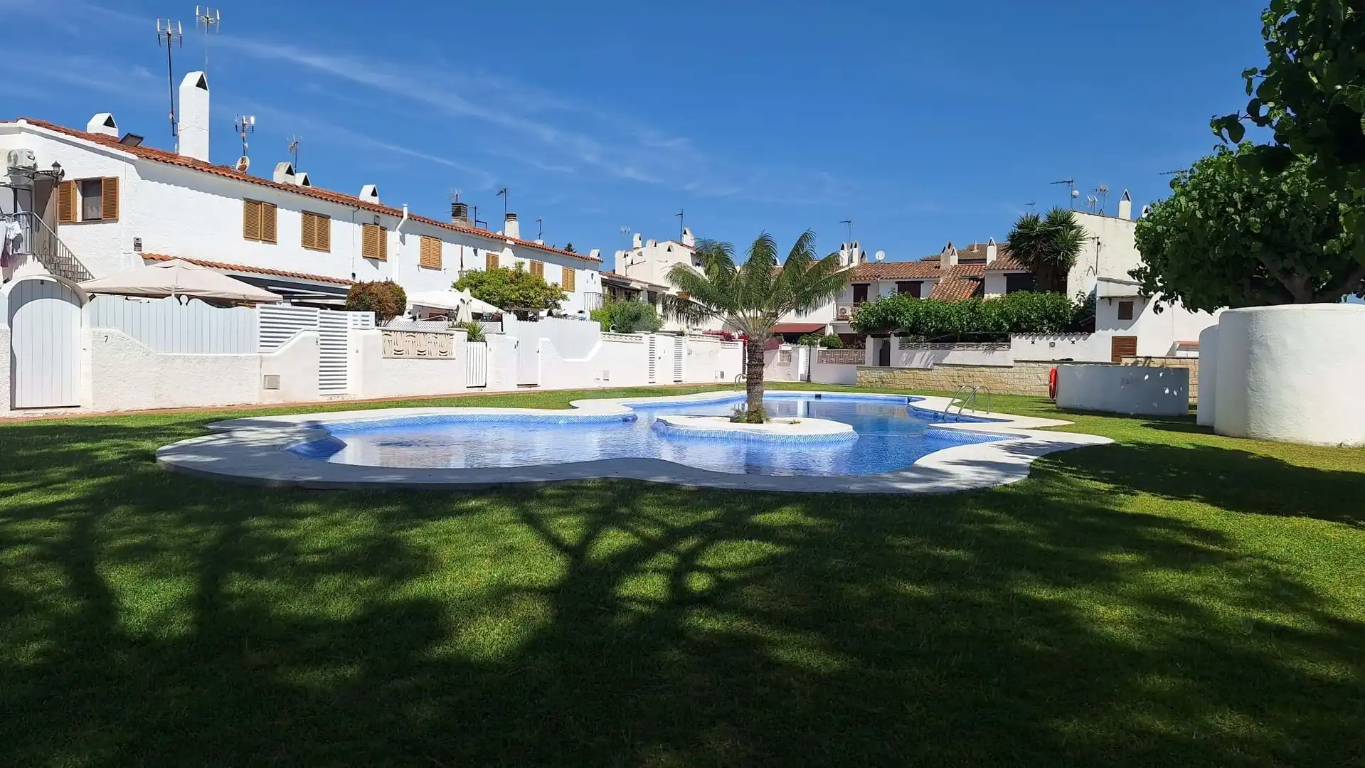 Garden of Detached homes for sale in Creixell  with Air Conditioner, Terrace and Swimming Pool