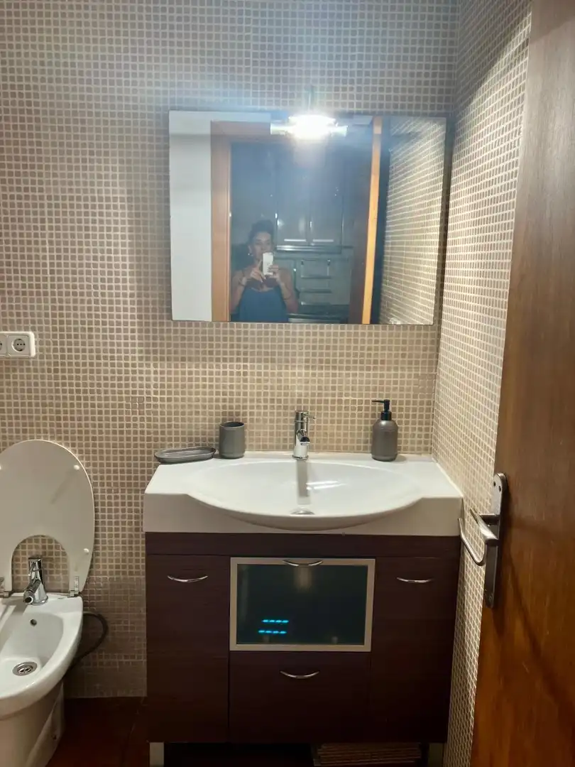 Bany de Apartament de lloguer en Barcelona amb Aire condicionat