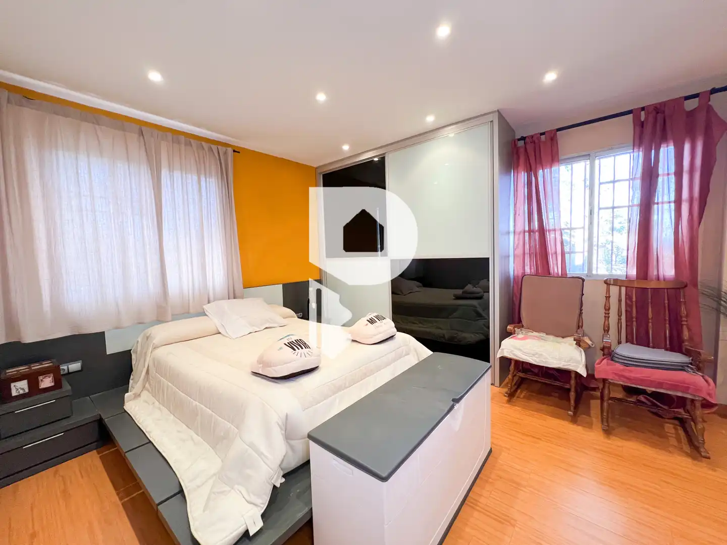 Dormitori de Casa o xalet en venda en Corbera de Llobregat amb Aire condicionat, Calefacció i Terrassa