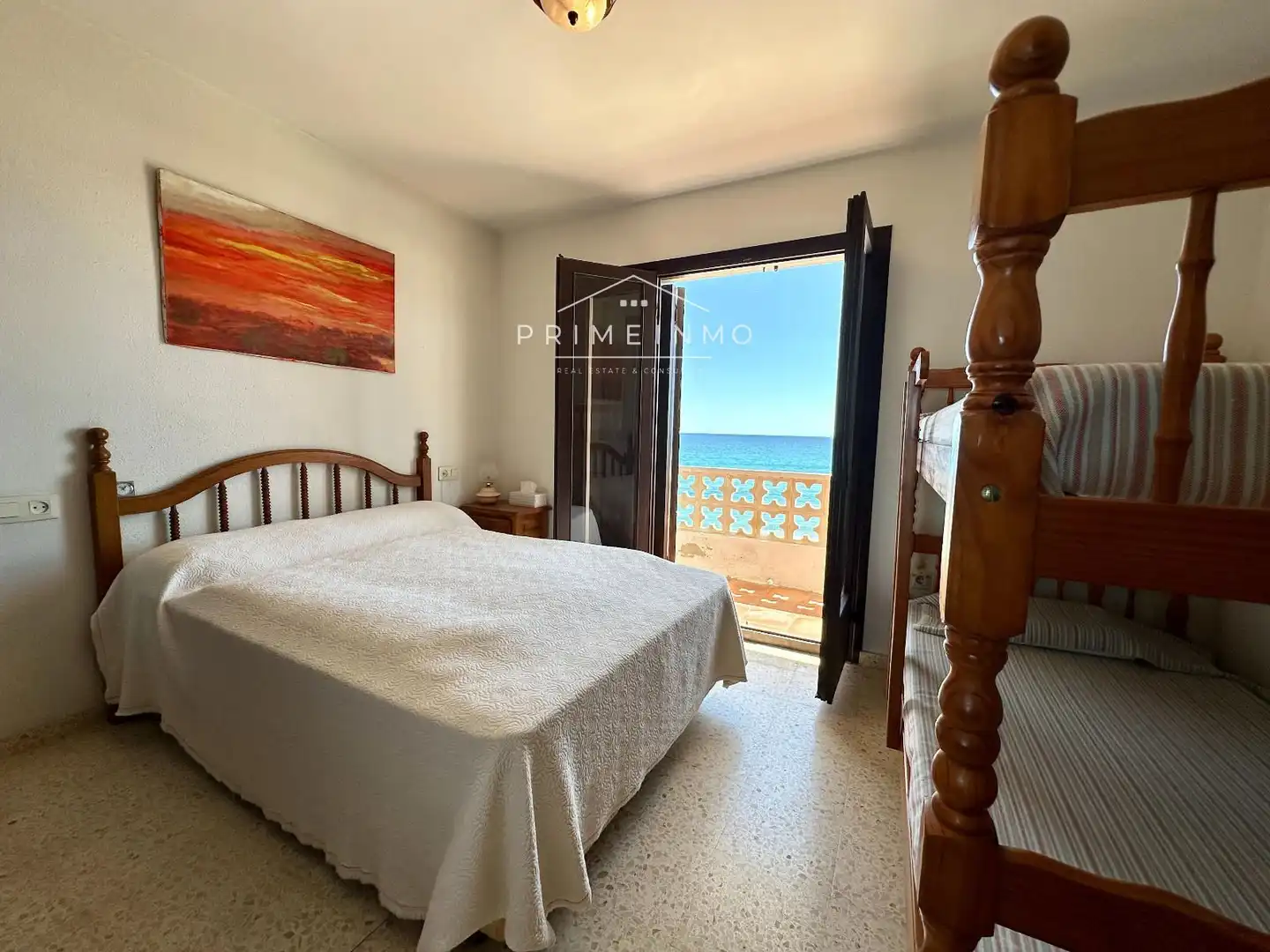 Habitación de Casa o chalet en venta en Vandellòs i l'Hospitalet de l'Infant con Terraza, Amueblado y Alarma