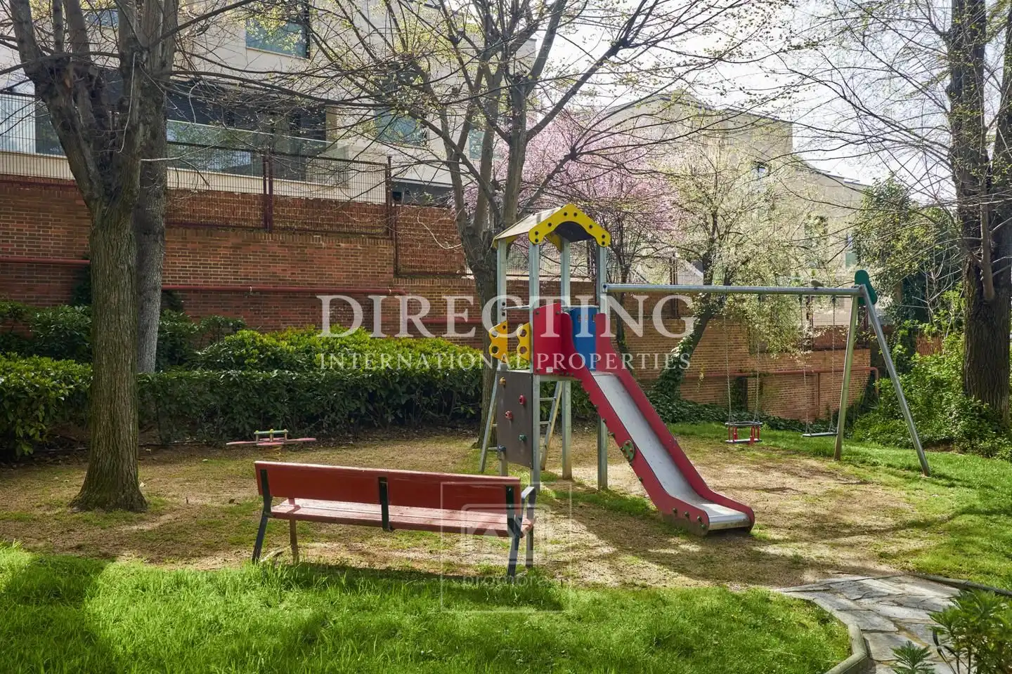 Garden of Flat for sale in Madrid  with Air Conditioner, Heating and Parquet flooring