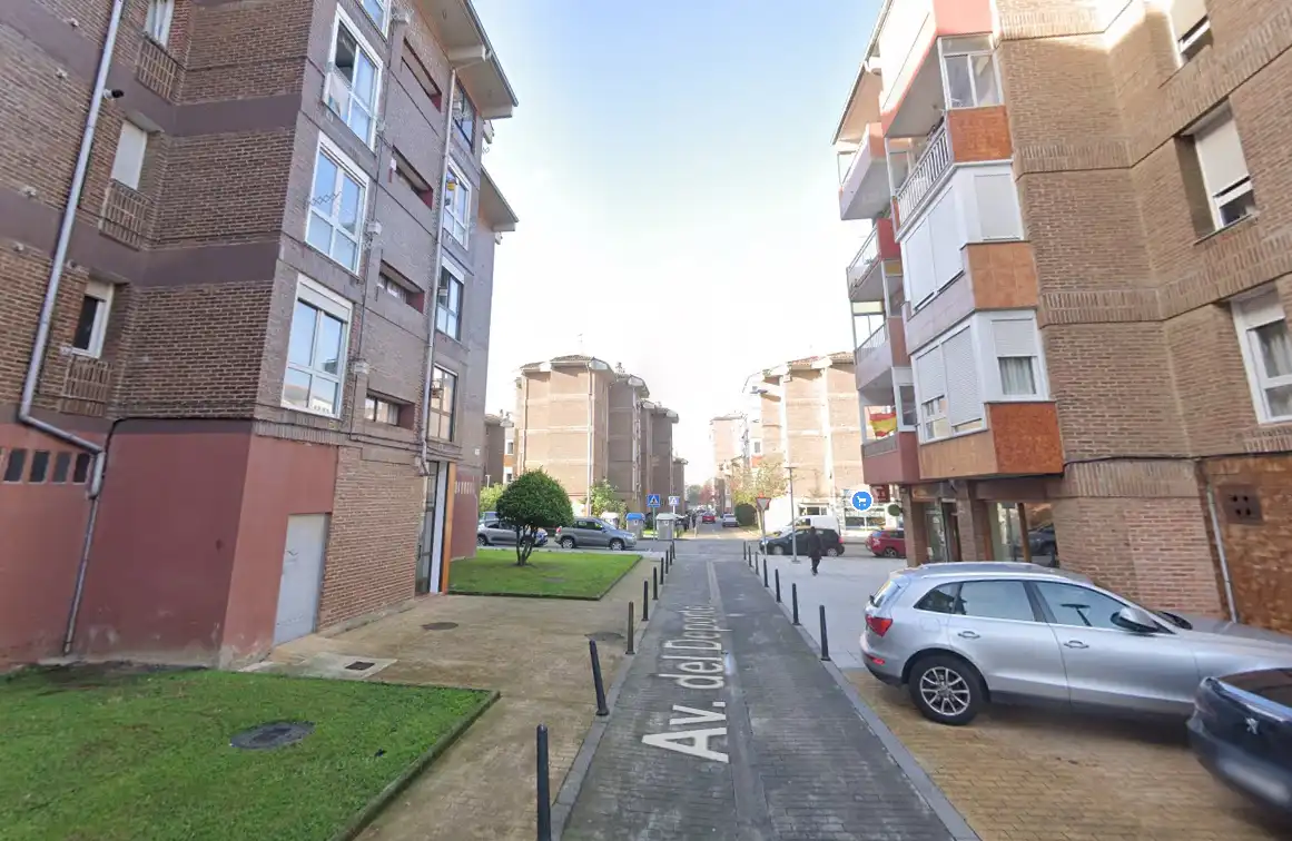 Flat for sale in Avenida del Deporte, imagen 3