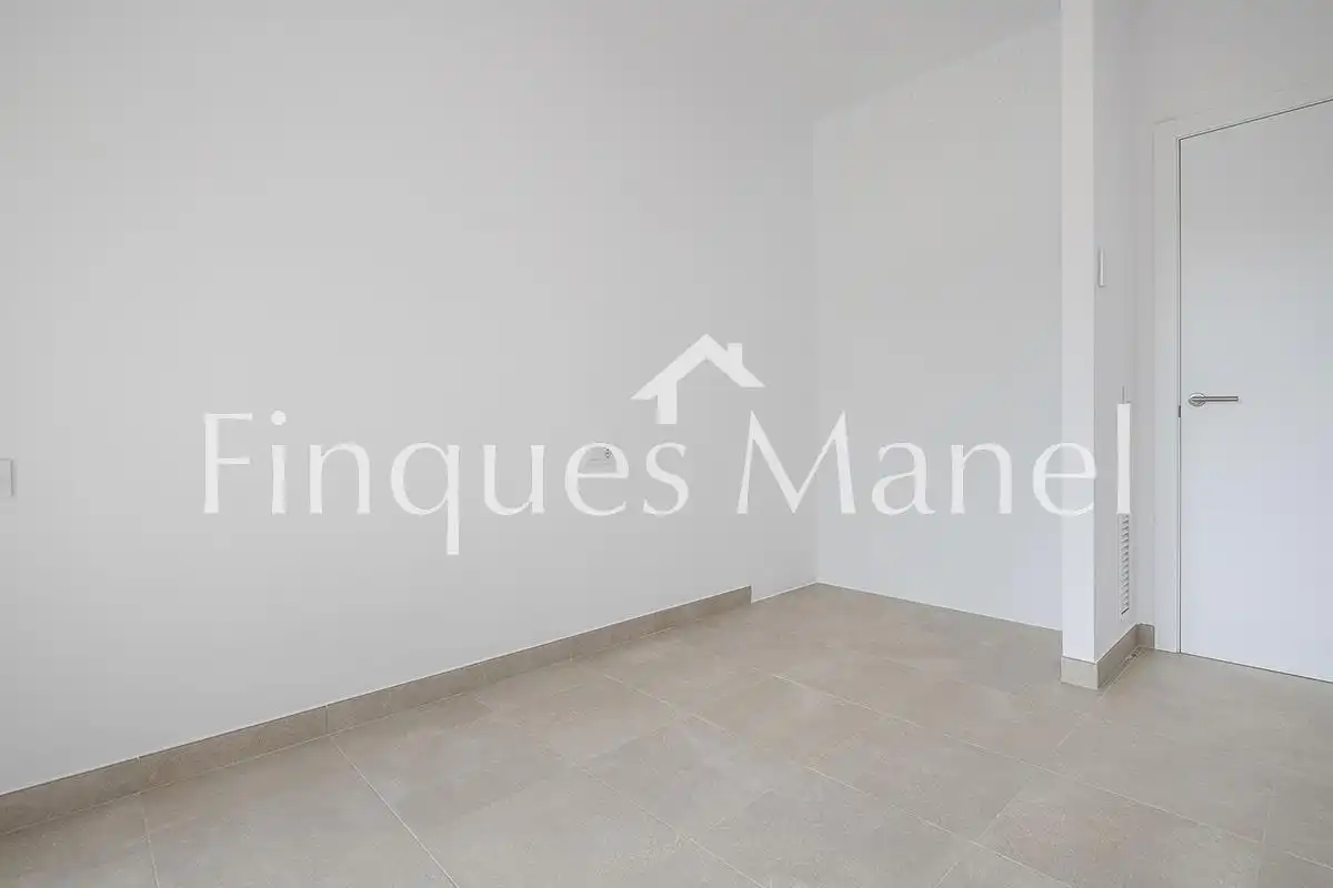 Habitación de Casa o chalet en venta en Maià de Montcal con Aire acondicionado, Jardín privado y Terraza