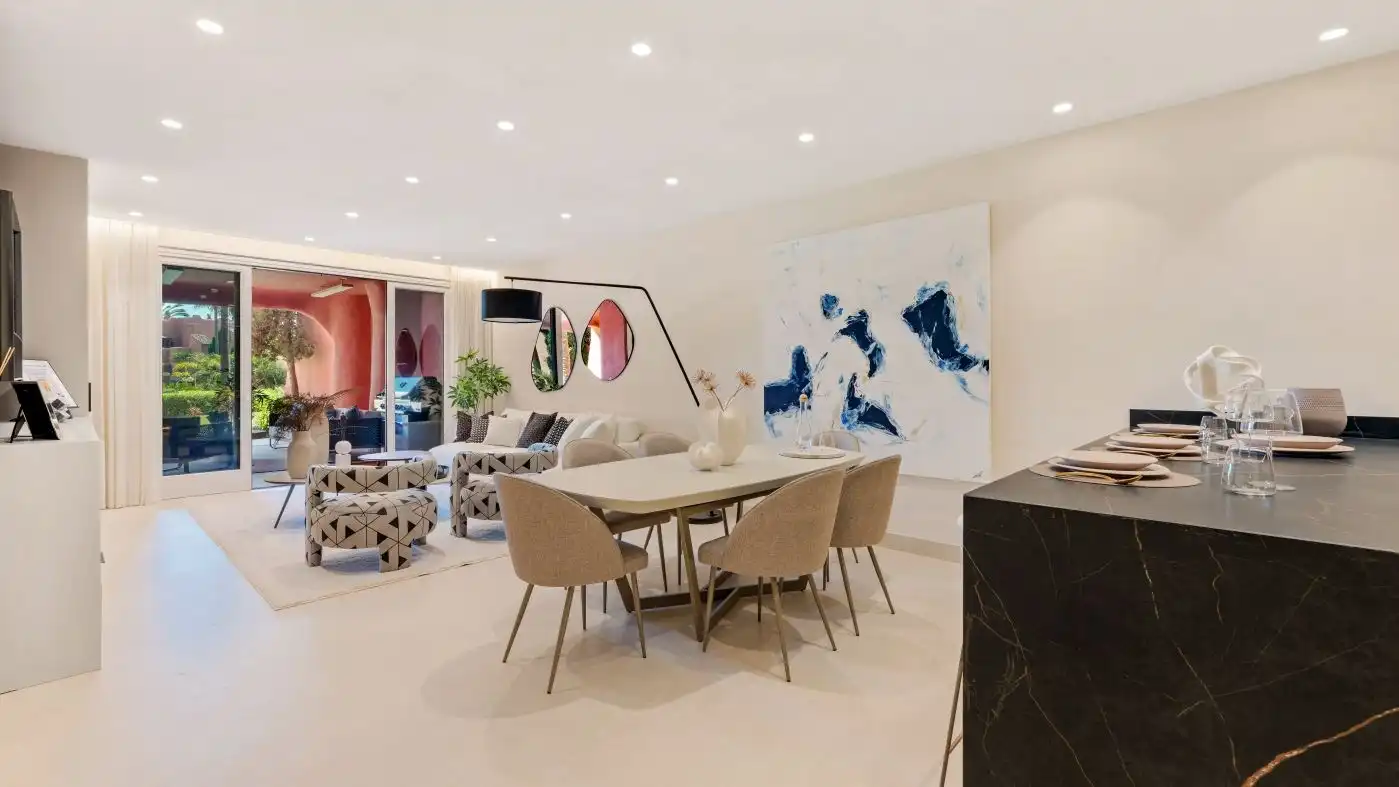 Apartamento con piscina en venta en Selwo, imagen 5