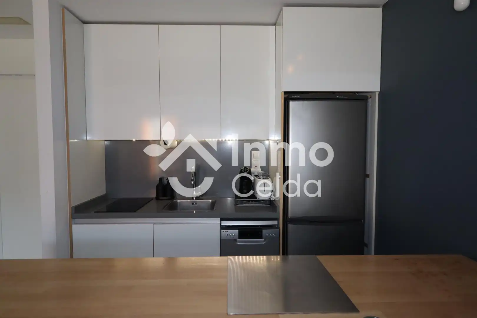 Loft con terraza en alquiler en Polígono del Aeropuerto, imagen 5