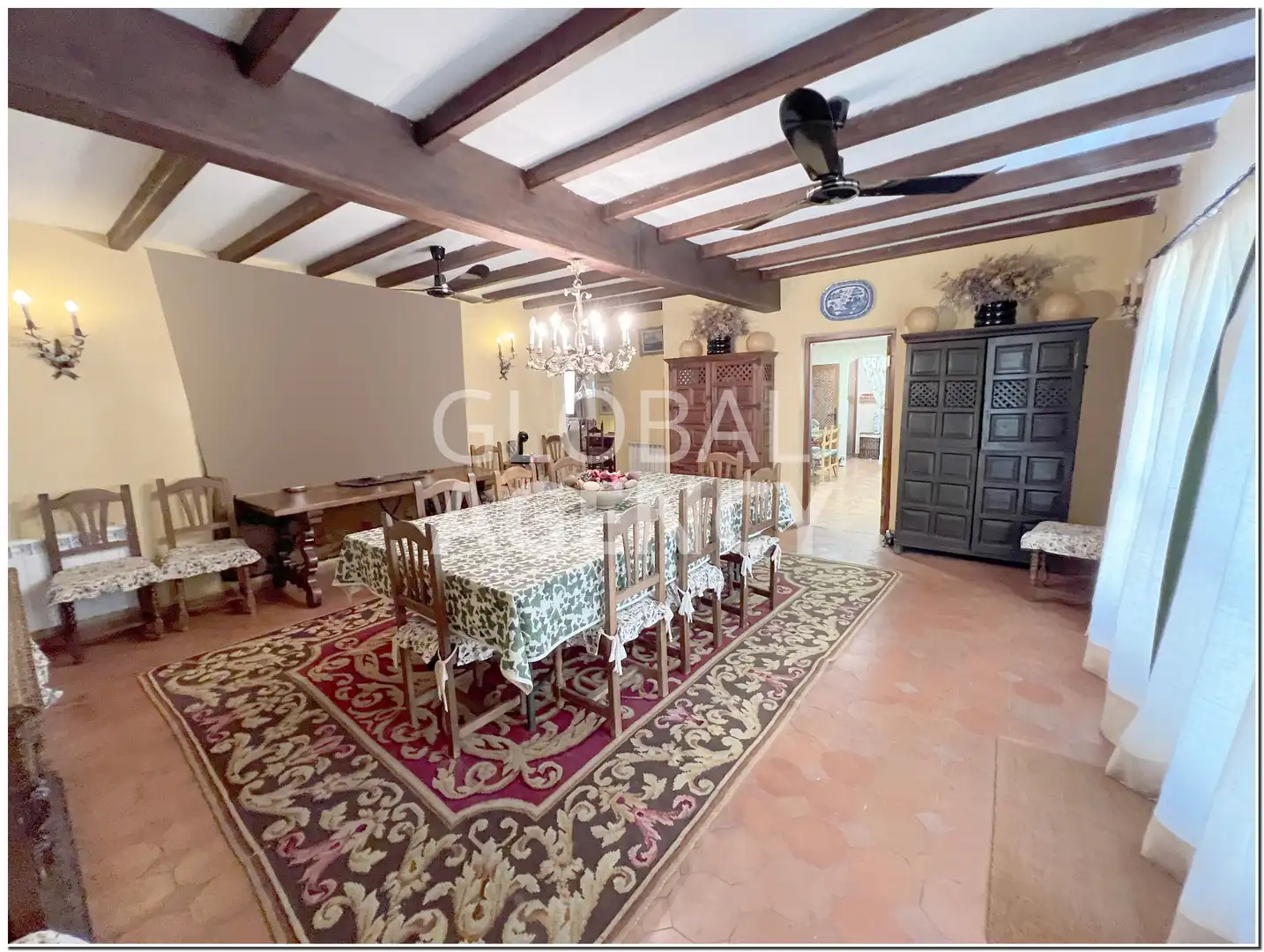 Menjador de Finca rústica en venda en Chinchón amb Aire condicionat, Calefacció i Jardí privat
