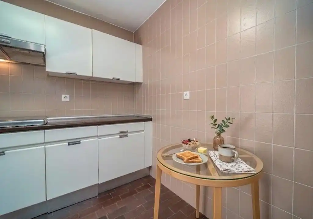 Cocina de Casa adosada en venta en Pozuelo de Alarcón con Aire acondicionado, Calefacción y Jardín privado