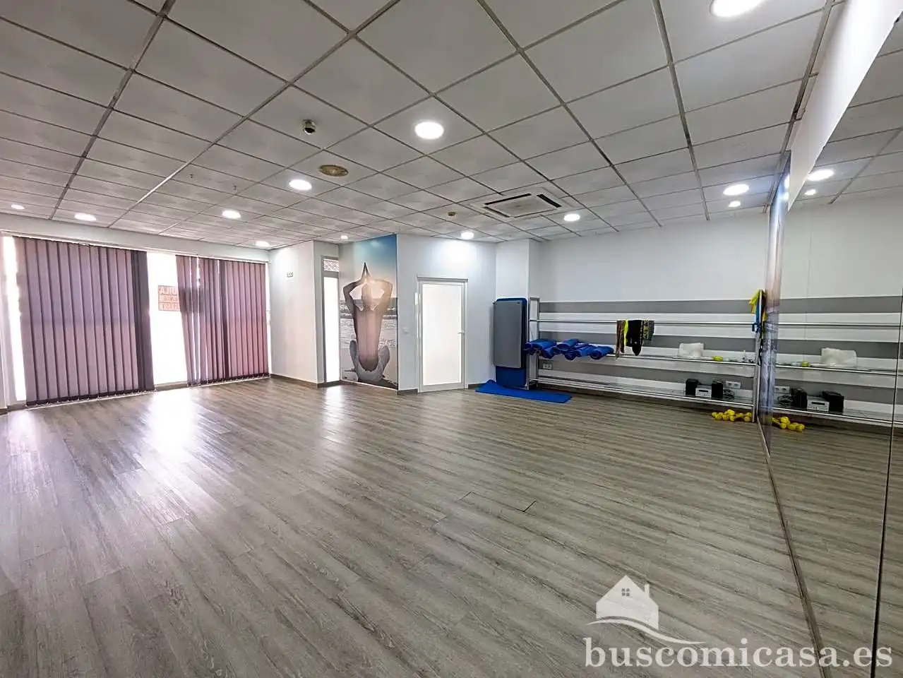 Local comercial en venda a Aníbal E Himilce, imagen 4