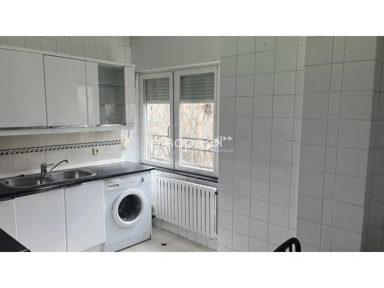 Kitchen of Flat for sale in  Pamplona / Iruña  with Heating, Parquet flooring and Alarm