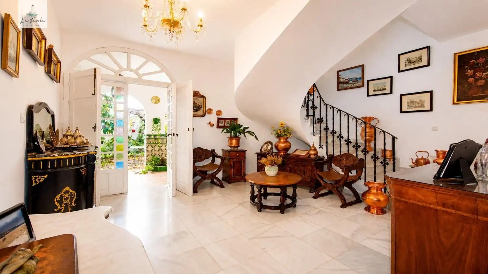 Houses for sale in Archidona  with Private garden, Terrace and Balcony
