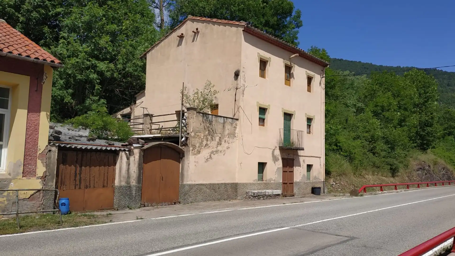 Vista exterior de Finca rústica en venta en Camprodon con Terraza y Balcón