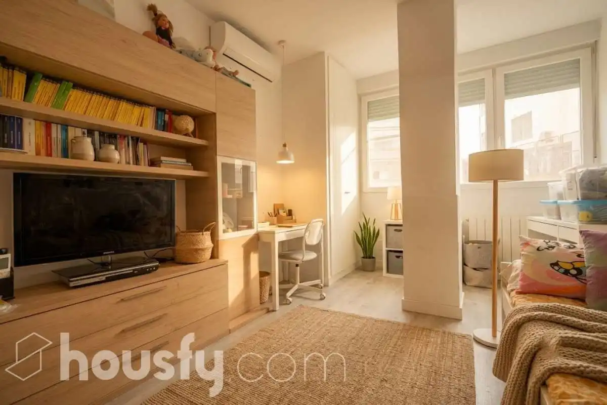 Flat with lift for sale in Calle Sancho Davila ., imagen 2