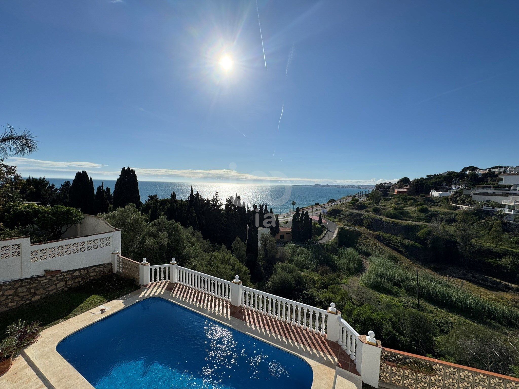 Exterior view of House or chalet for sale in Benalmádena  with Air Conditioner, Terrace and Swimming Pool