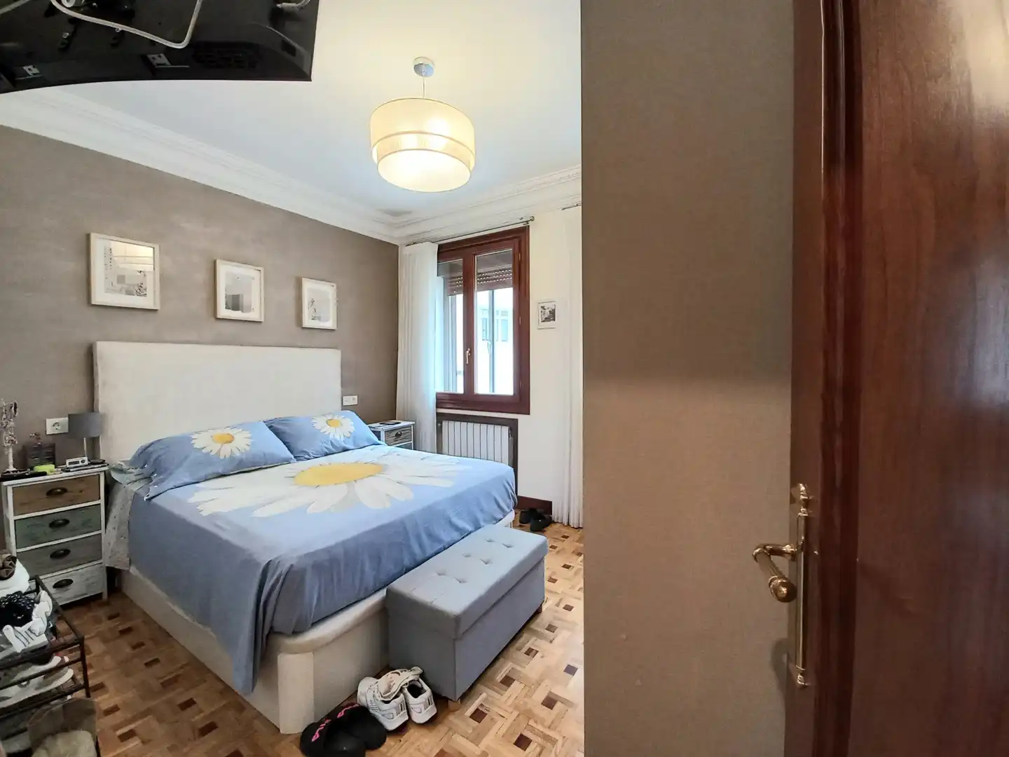 Habitación de Piso en venta en Zona Sur - Barrio Cortes
