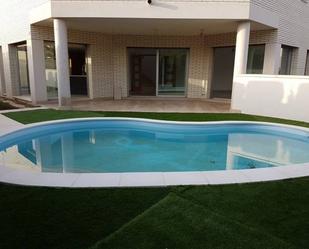 Piscina de Casa o xalet en venda en Salou amb Aire condicionat, Calefacció i Jardí privat