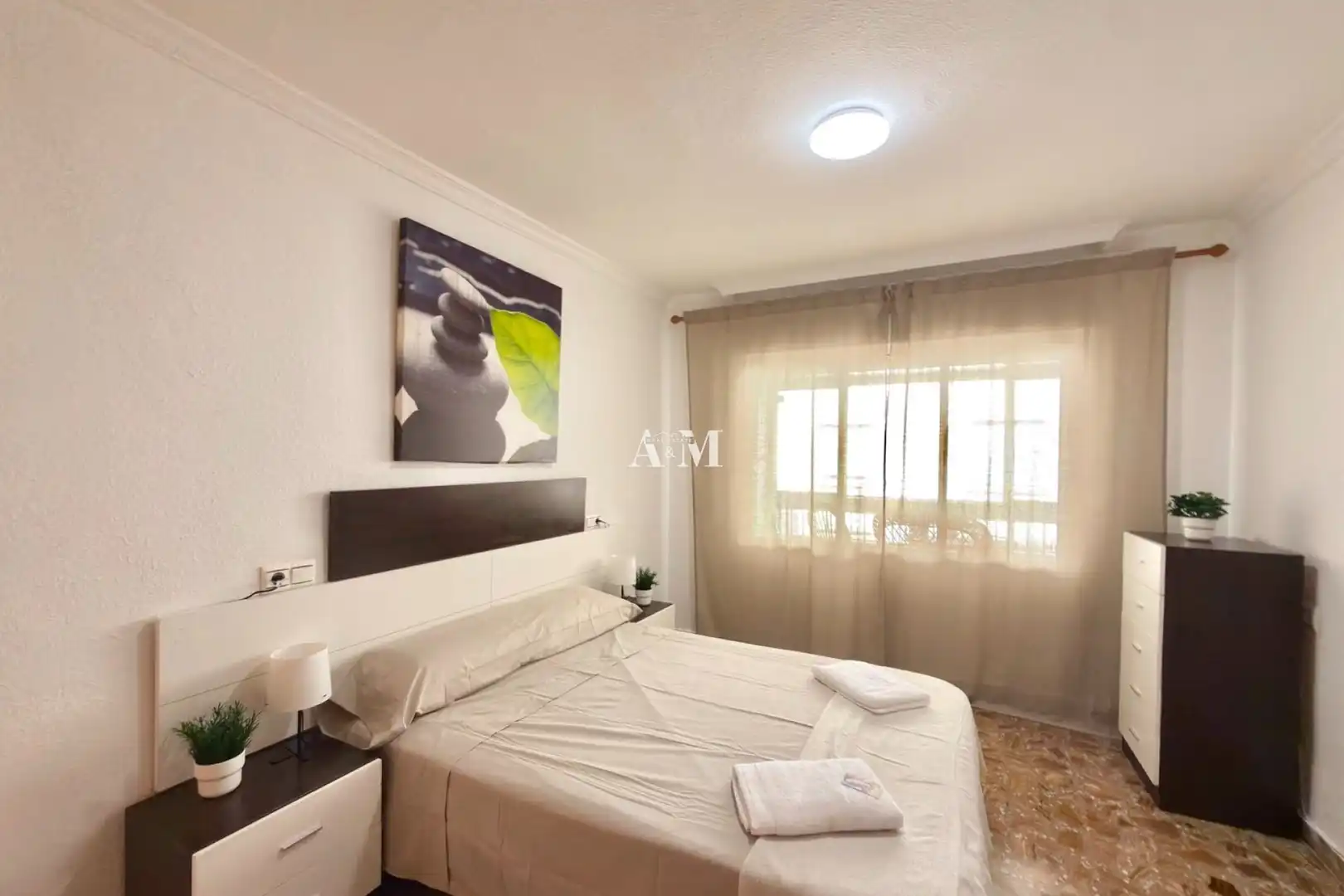 Schlafzimmer von Wohnung zur Miete in Torrevieja mit Klimaanlage, Heizung und Terrasse