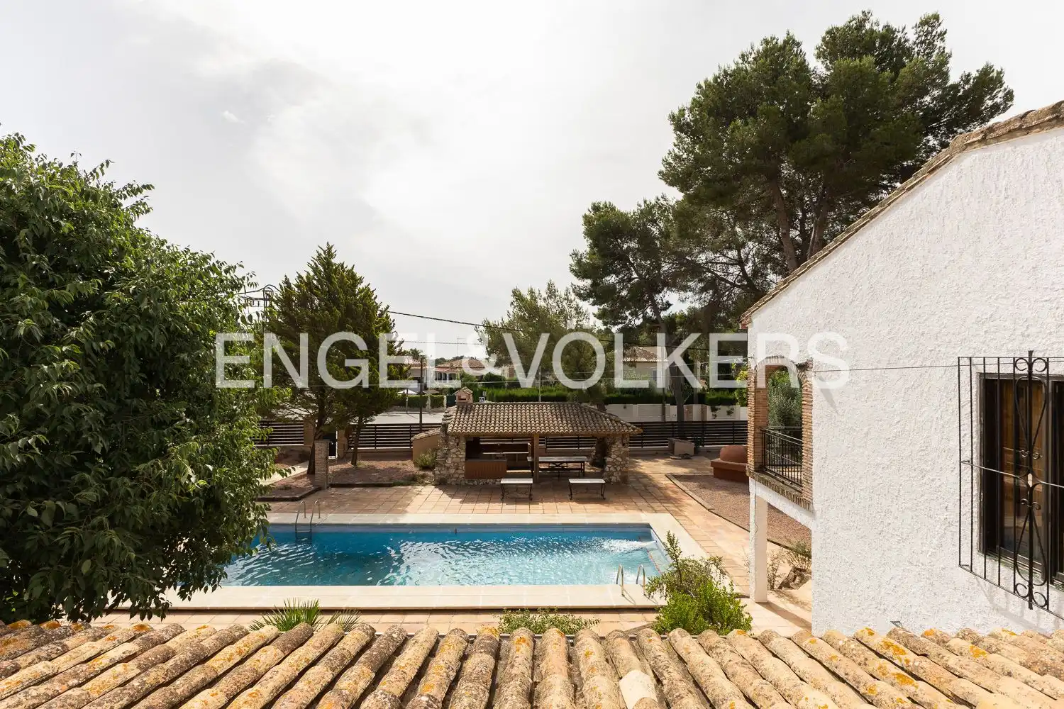 Terraza de Casa o chalet de alquiler en Paterna con Aire acondicionado, Calefacción y Jardín privado