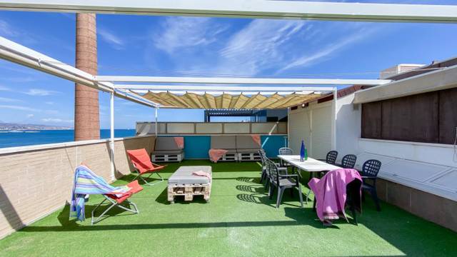 Ático en Alquiler en Calle PACIFICO, 115 en Paseo Marítimo Oeste - Pacífico