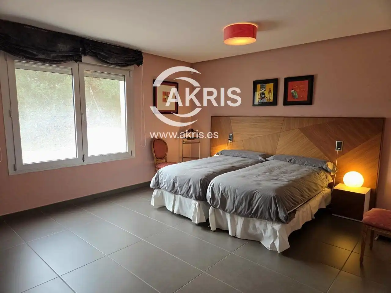 Houses for sale in Calle Monasterio Santa María la Real, Los Cigarrales-La Bastida
