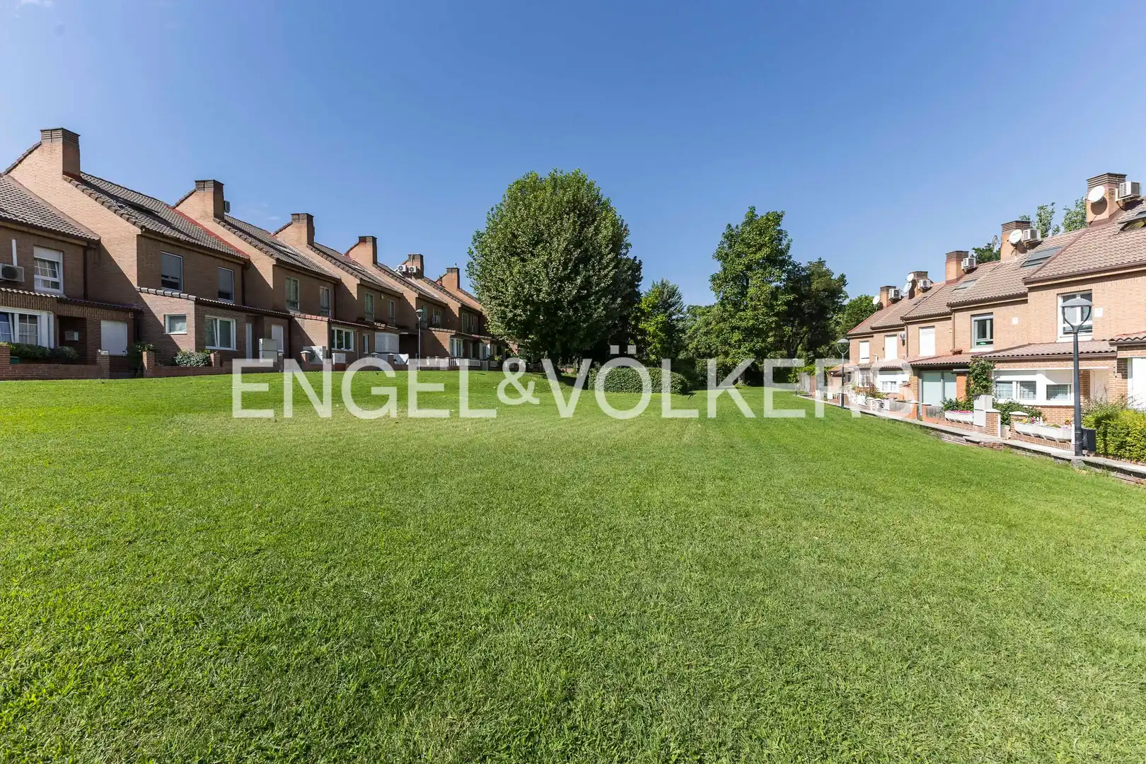Casa a schiera con terrazza in vendita a El Soto de la Moraleja, imagen 57