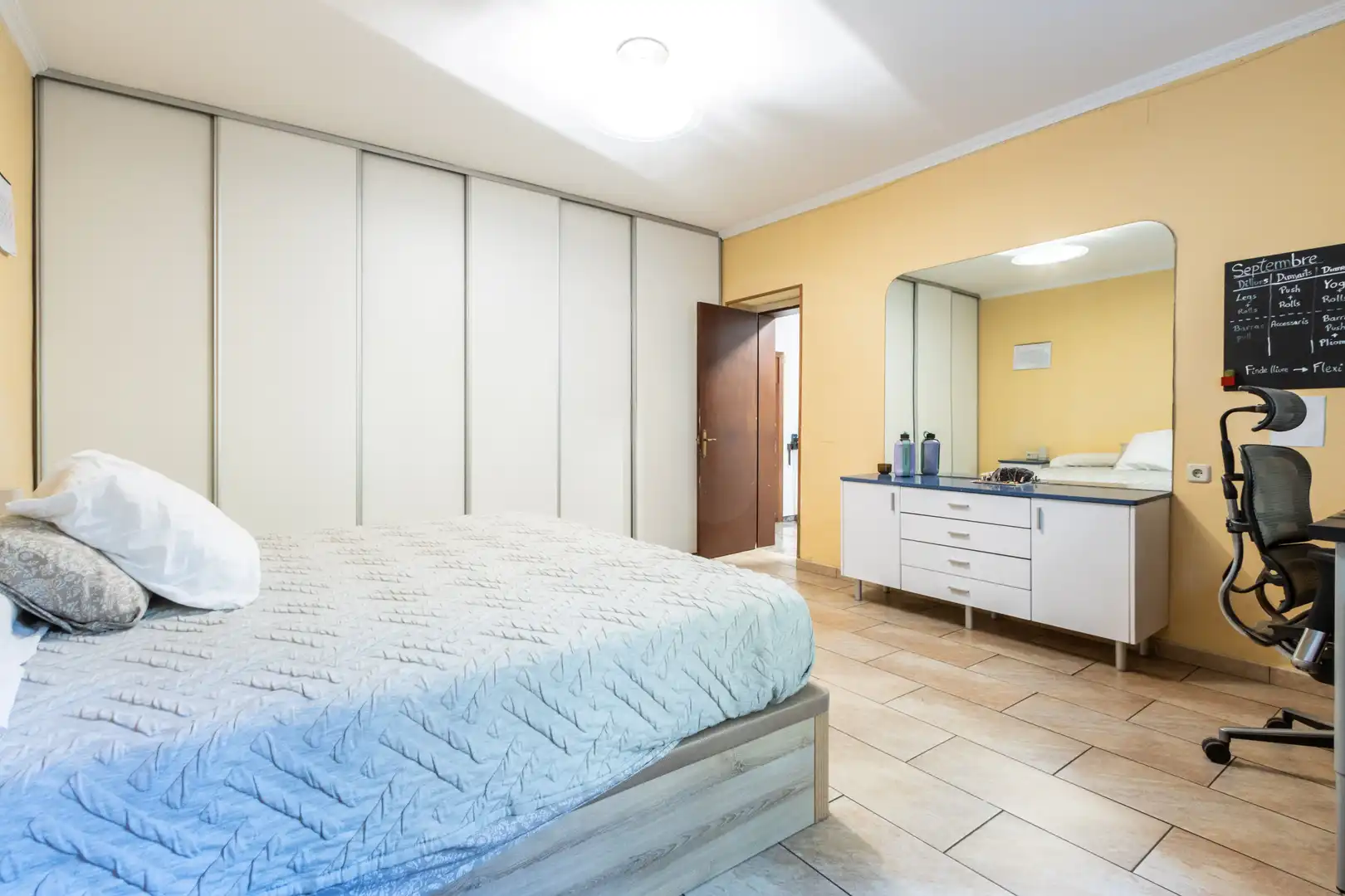 Casa aparellada amb piscina en venda a Parets del Vallès, imagen 27