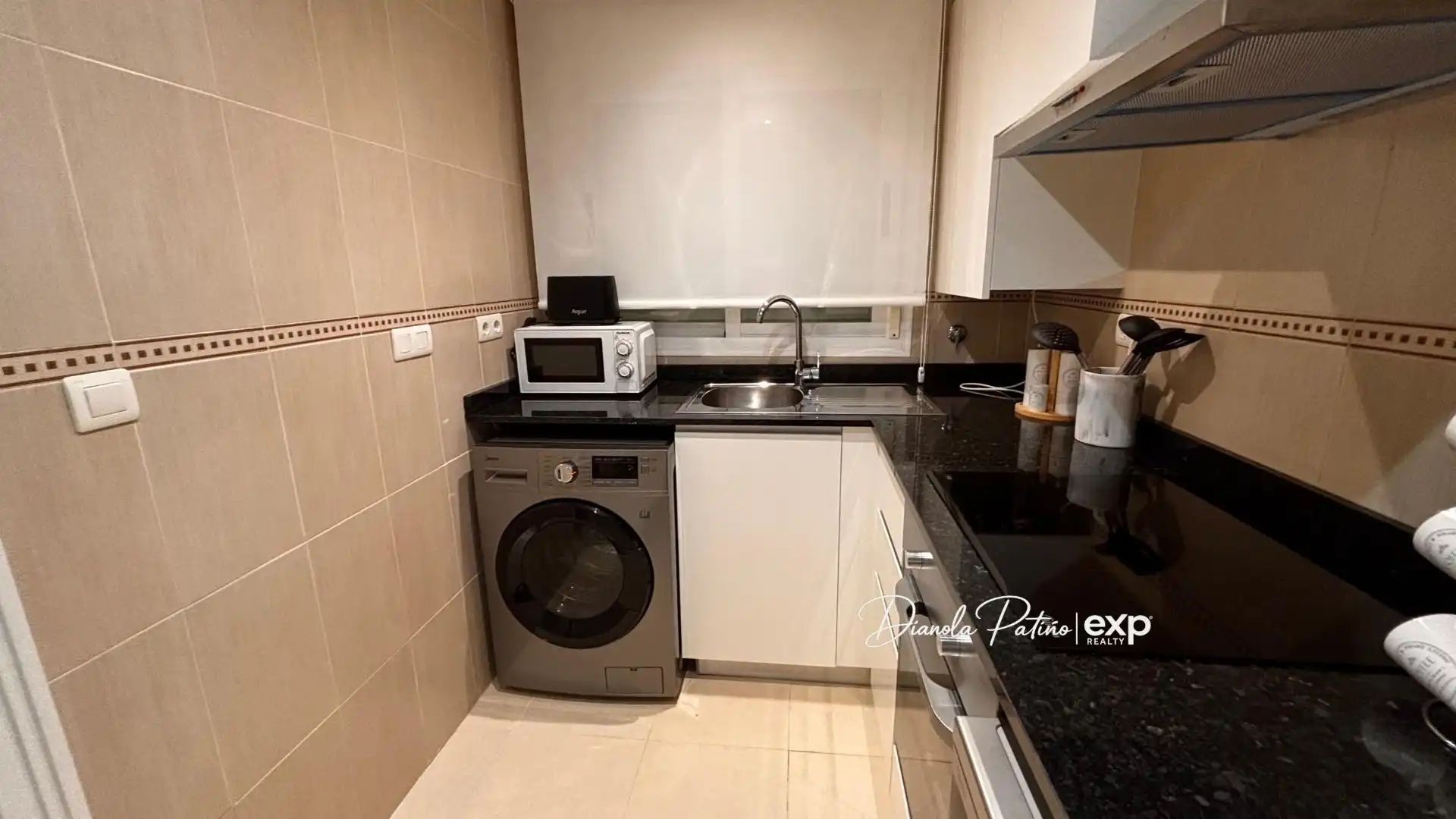 Cuina de Apartament en venda en Oropesa del Mar / Orpesa amb Aire condicionat, Jardí privat i Terrassa