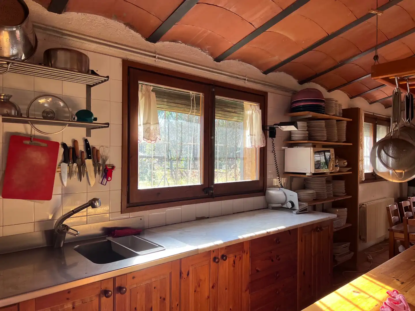 Cuina de Finca rústica en venda en Mieres (Girona) amb Aire condicionat, Jardí privat i Parquet