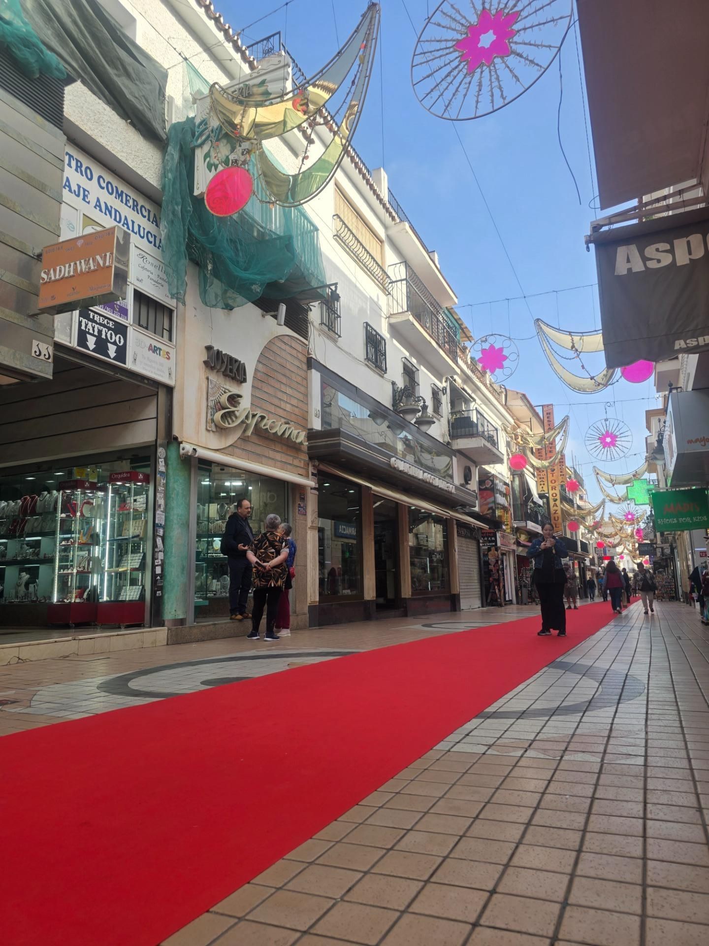 Vista exterior de Pis en venda en Torremolinos amb Aire condicionat i Terrassa