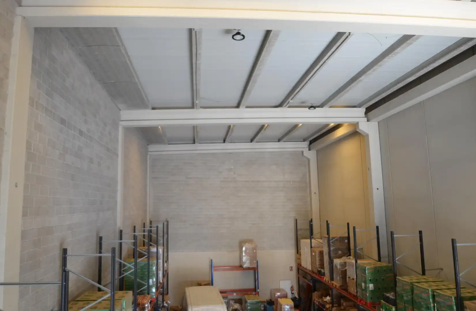 Nau industrial de lloguer en Masia Nova -  Solicrup