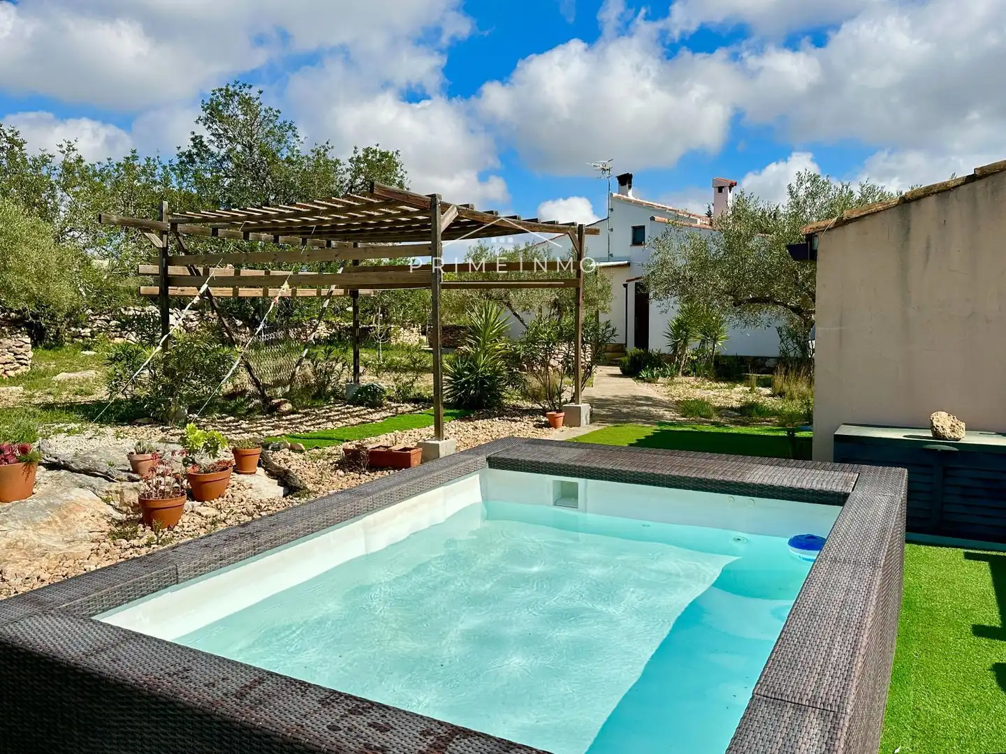 Garden of Country homes for sale in Tortosa  with Heating and Storage room