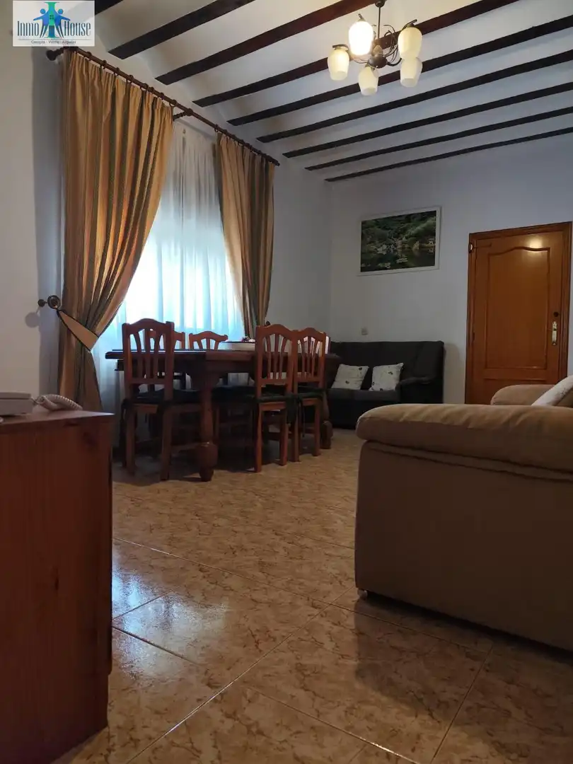 Sala de estar de Casa o chalet en venta en Valdeganga con Calefacción, Terraza y Trastero