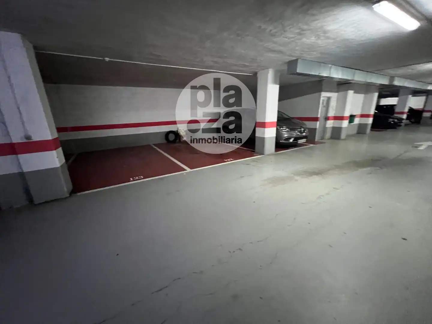 Aparcament de Pis de lloguer en Burgos amb Calefacció i Traster