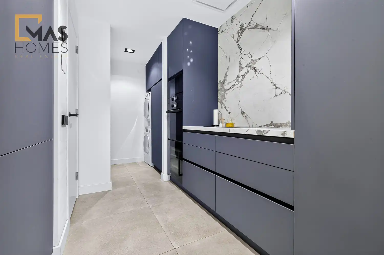 Cocina de Piso en venta en Sant Cugat del Vallès con Aire acondicionado, Calefacción y Jardín privado
