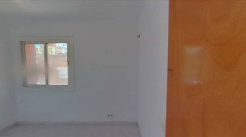 Foto 3 de Piso en venta en Calle Camprodon, Can Mariner, Santa Coloma de Gramenet