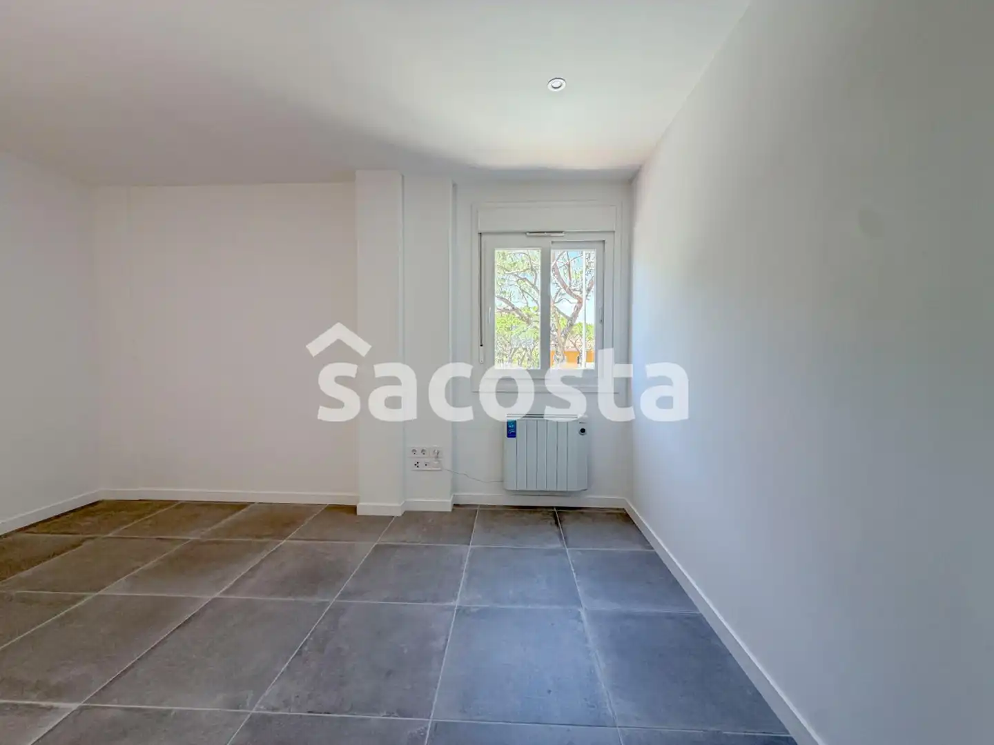 Piso en venta en Blanes con Calefacción, Terraza y Balcón