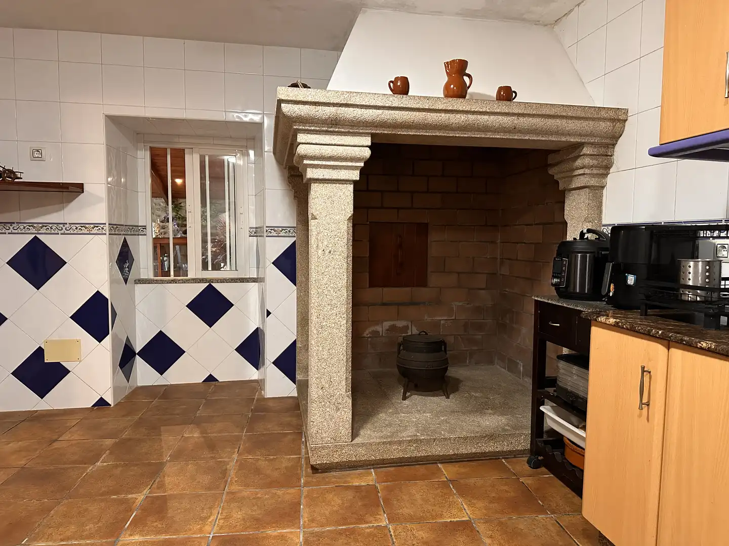 Cocina de Finca rústica en venta en Teo con Calefacción, Terraza y Trastero