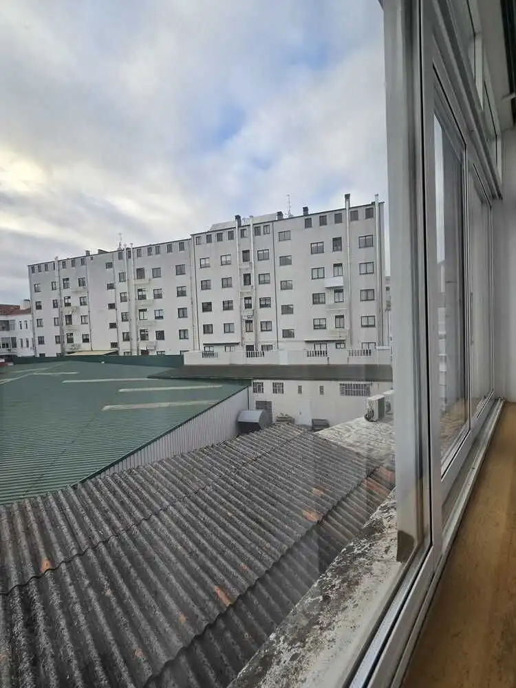 Vista exterior de Pis en venda en Ferrol amb Calefacció