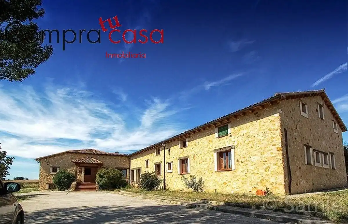 Country homes for sale in Yanguas de Eresma  with Air Conditioner, Heating and Private garden