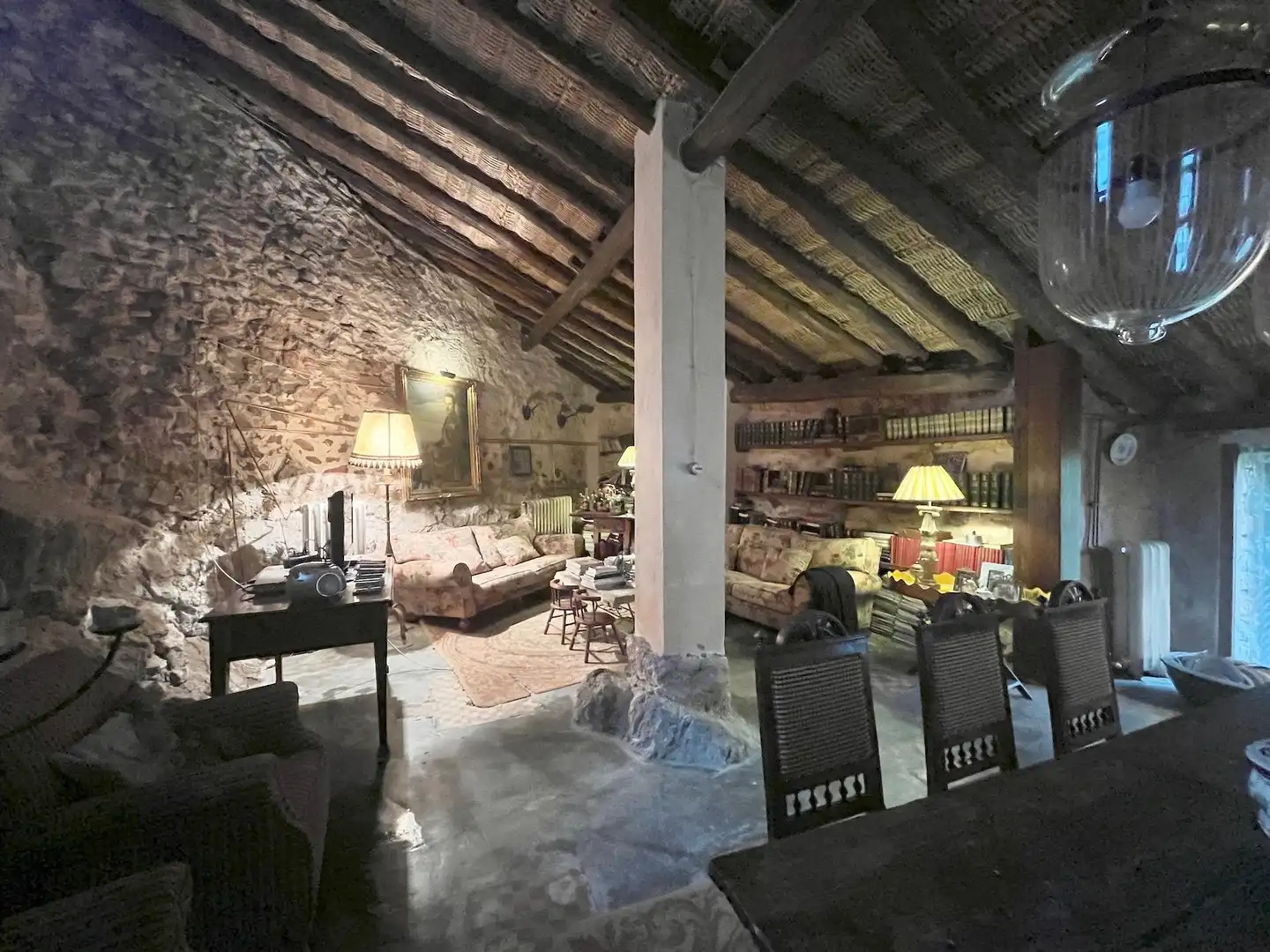 Finca rústica en venda en Bea amb Calefacció, Terrassa i Moblat