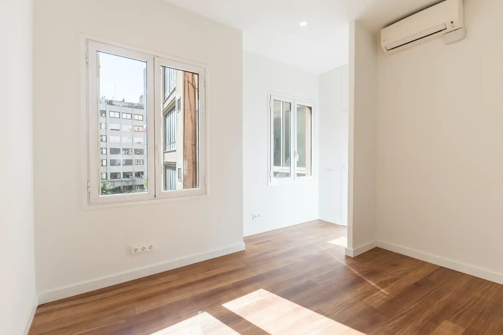 Dormitori de Pis en venda en Barcelona amb Aire condicionat, Calefacció i Parquet
