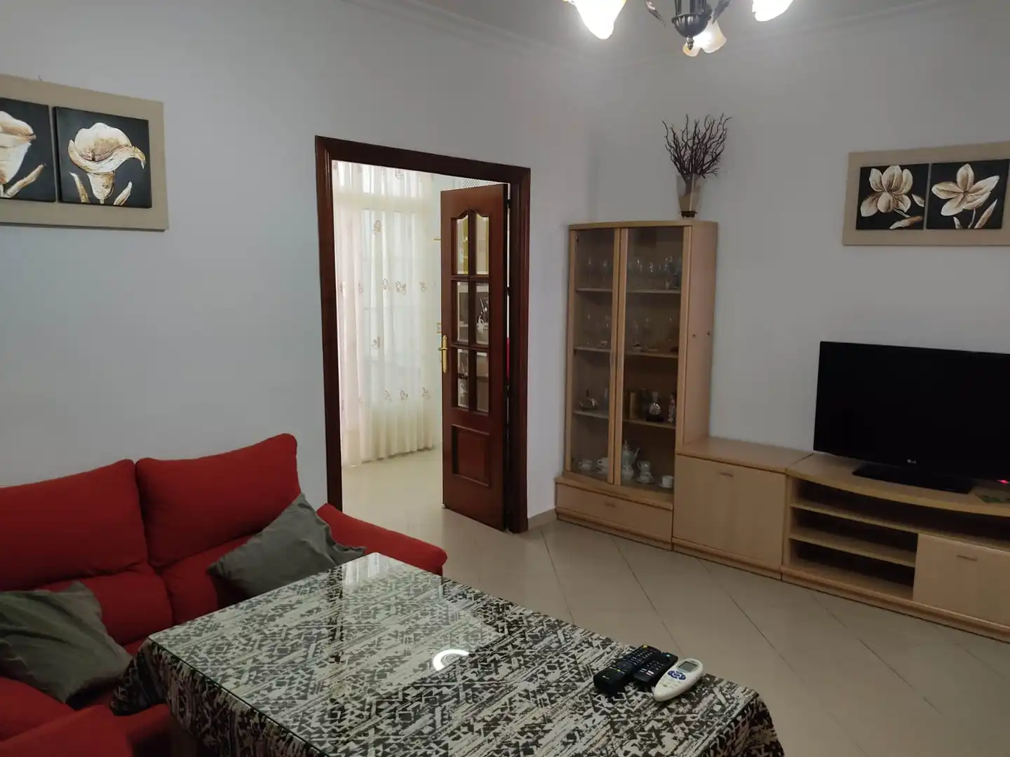 Sala d'estar de Casa o xalet en venda en Utrera Ciudad 