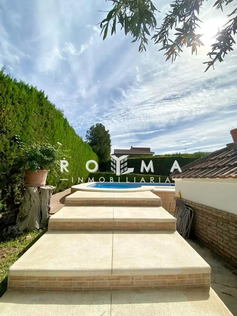 Chalet con terraza en venta en Calle Cerro de la Coladilla, imagen 4