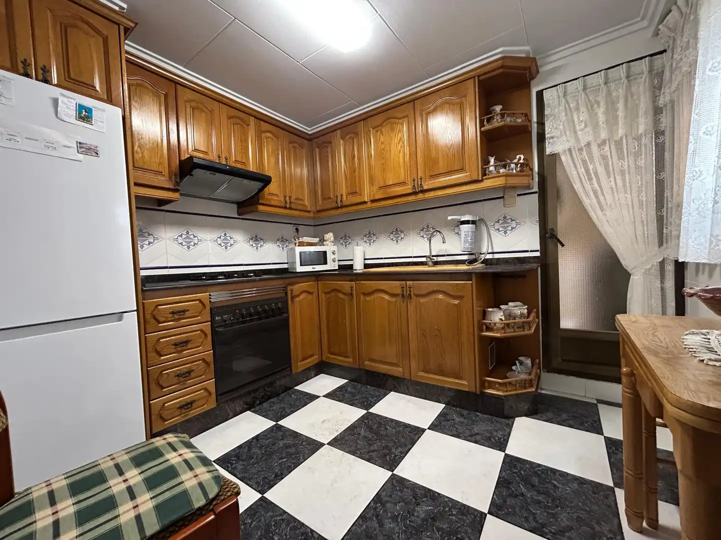 Cocina de Piso en venta en Benetússer con Aire acondicionado, Calefacción y Trastero