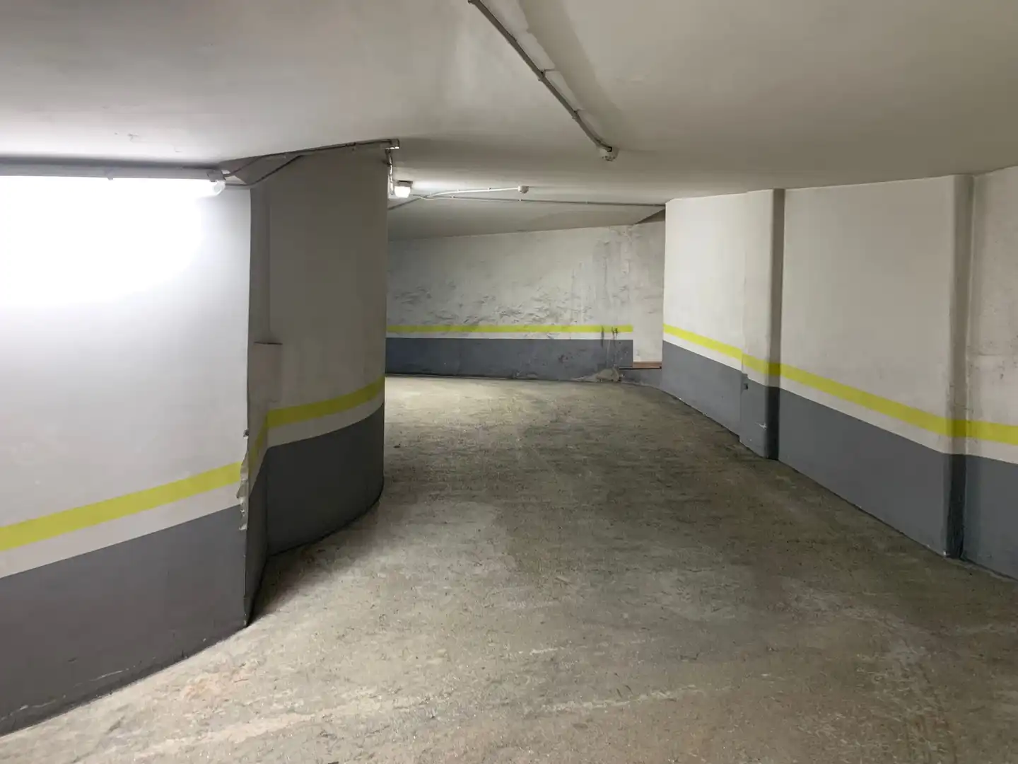Aparcament de Pis en venda en Ferrol amb Calefacció i Terrassa