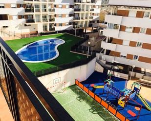 Piscina de Pis de lloguer en Cartagena amb Aire condicionat, Terrassa i Balcó