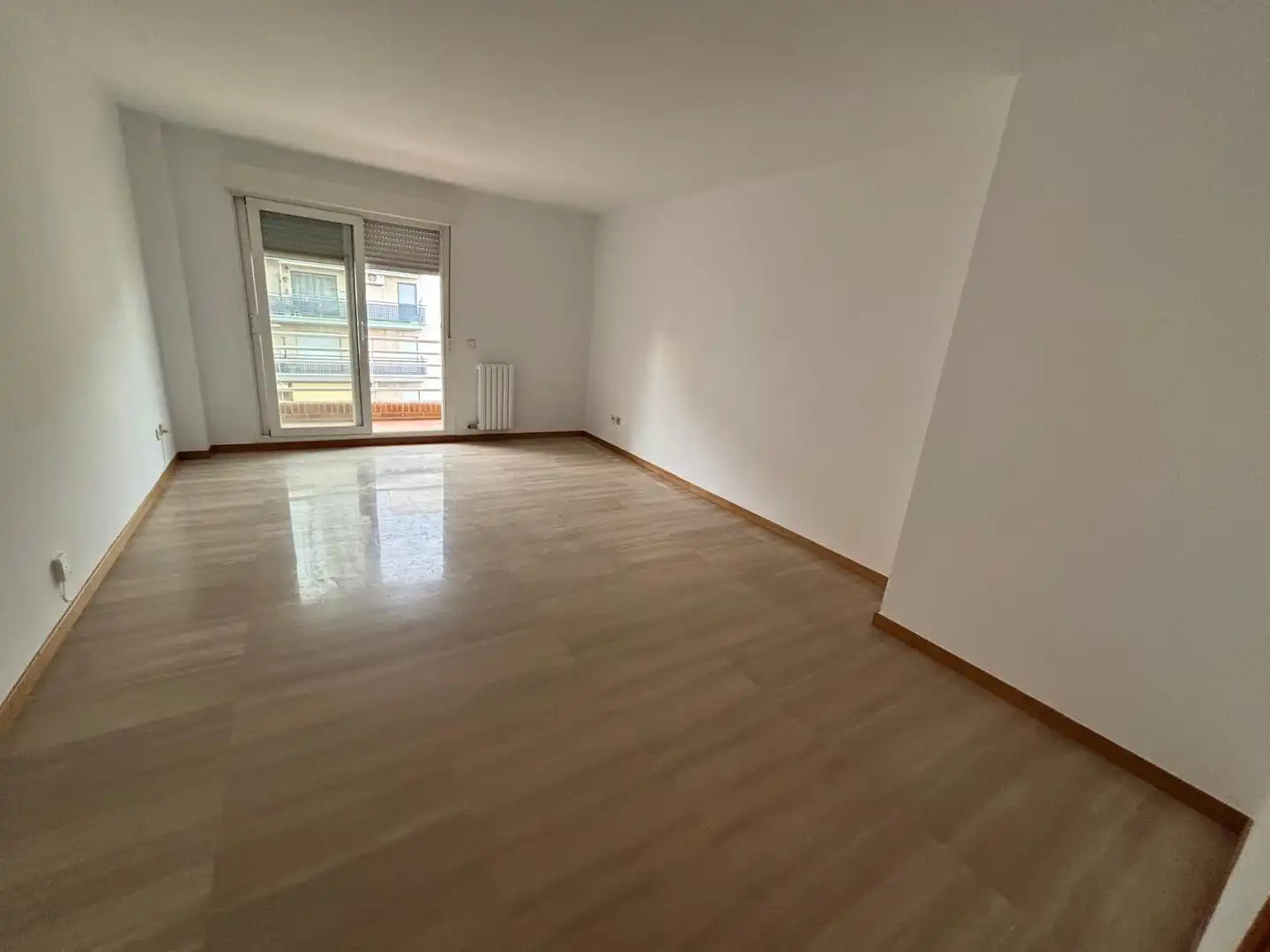 Sala d'estar de Pis de lloguer en Zaragoza amb Calefacció, Terrassa i Traster