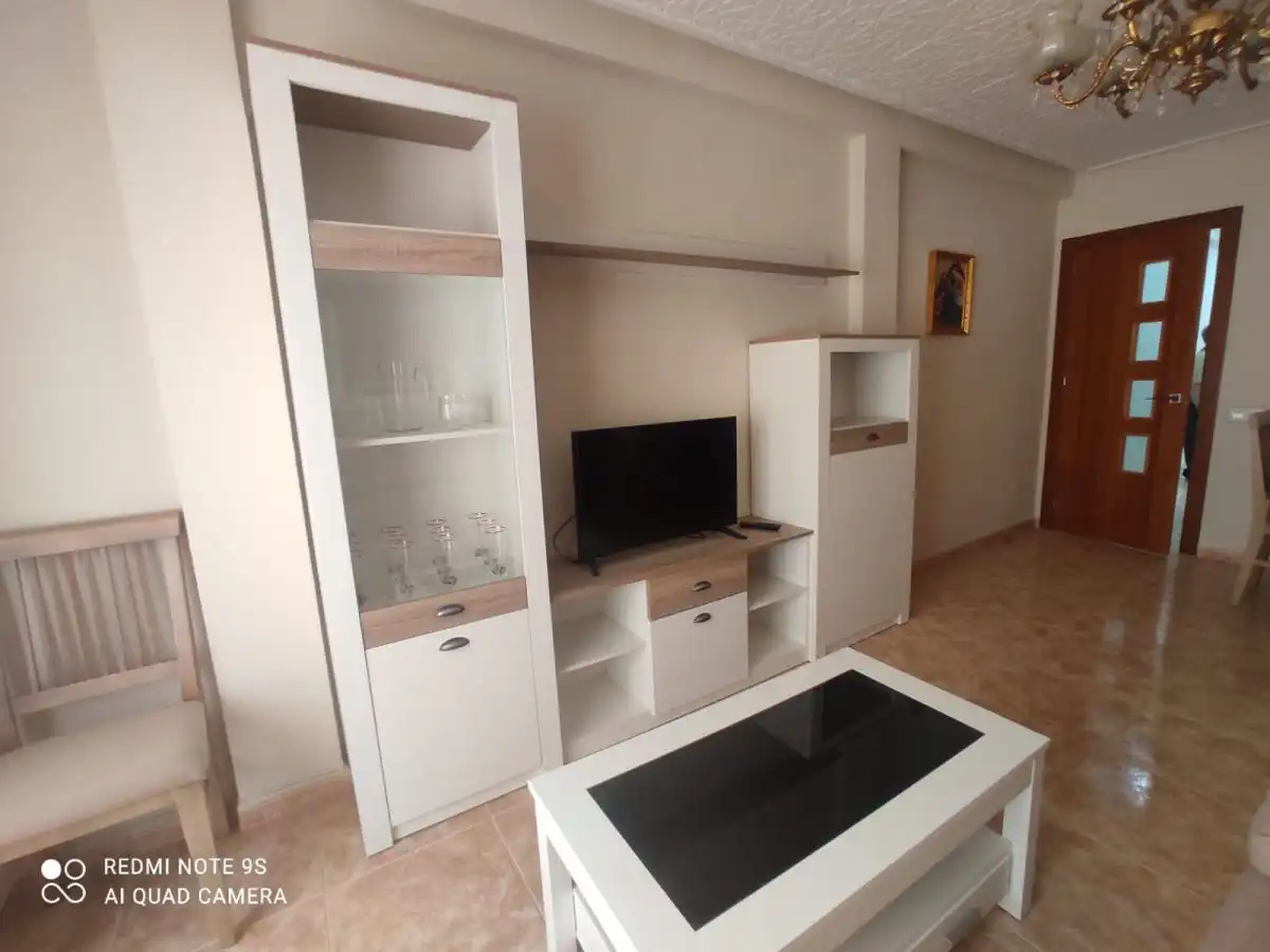 Wohnzimmer von Wohnung zur Miete in Jaén mit Möbliert